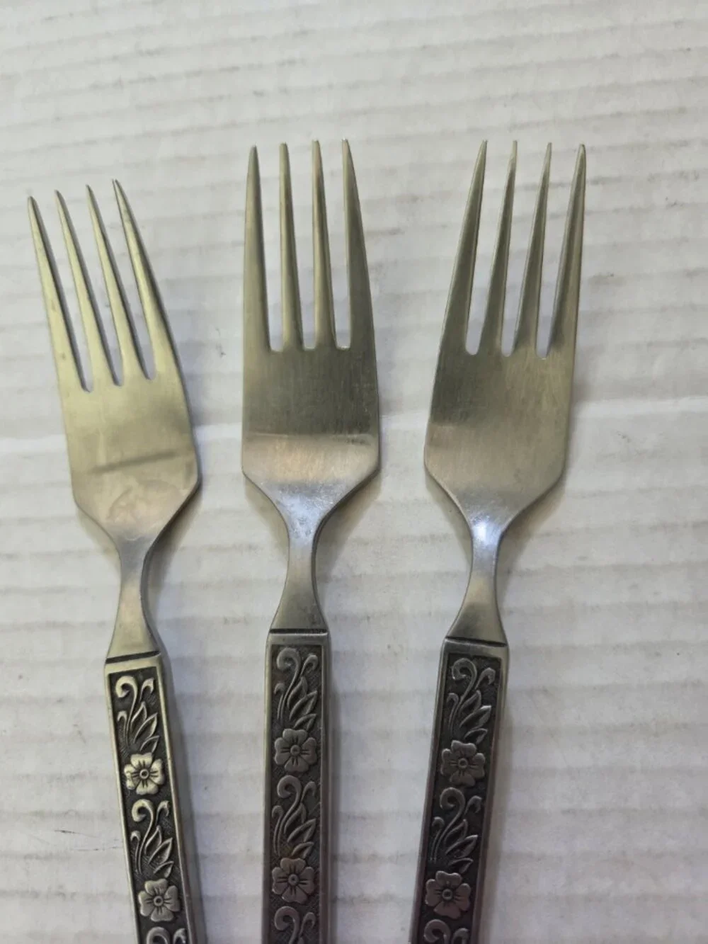 Gold Standard Night Blossom Dinner Forks Set of 3 Japan Flowers